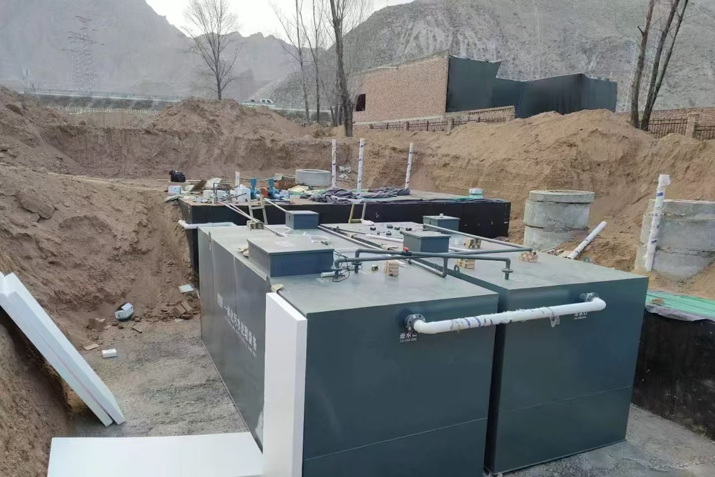 陆河一体化污水处理设备